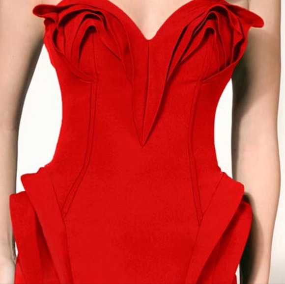 Evening Gown MNM Couture - Picture 2 of 8